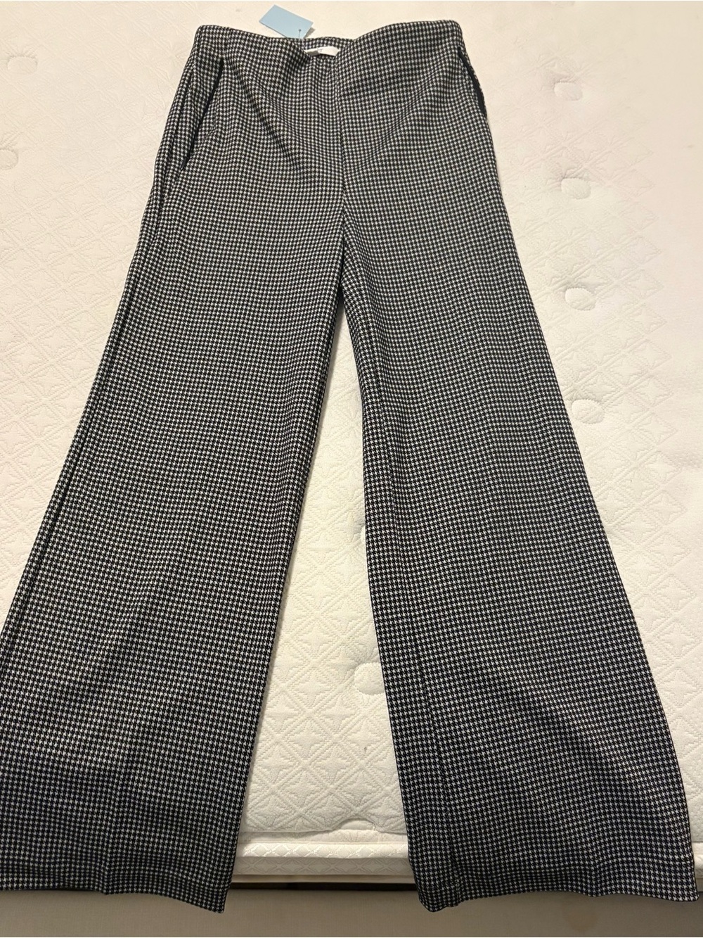 LOFT Wide-Leg Houndstooth Dress Pants - Black & White